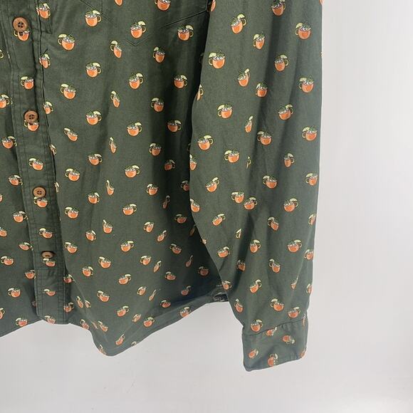 Duluth Trading Untucked Moscow Mule cocktail print long sleeve button up shirt - Picture 4 of 7